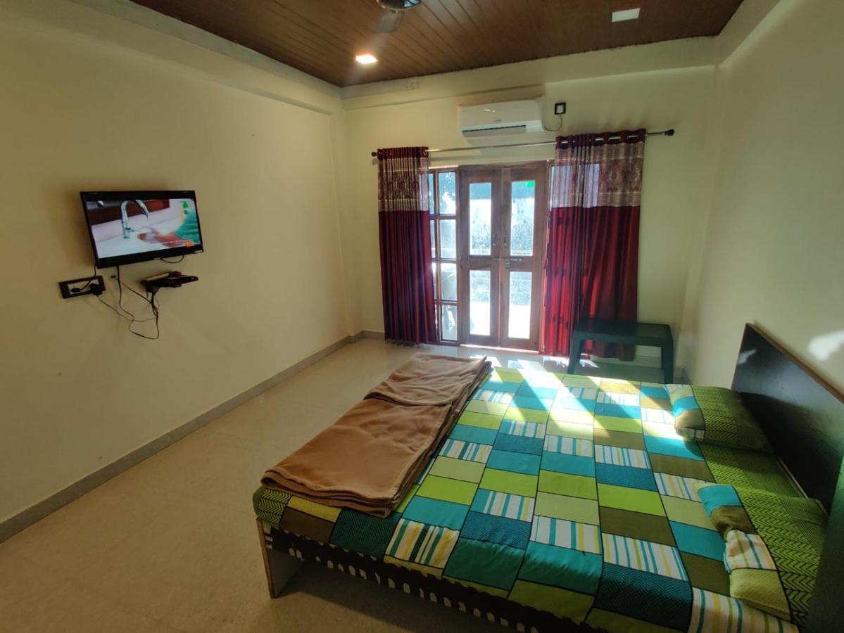 Siddhivinayak Resort Nx Малван Екстер'єр фото