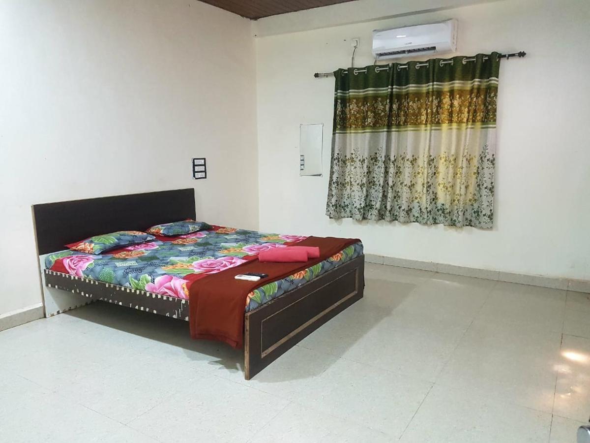 Siddhivinayak Resort Nx Малван Екстер'єр фото